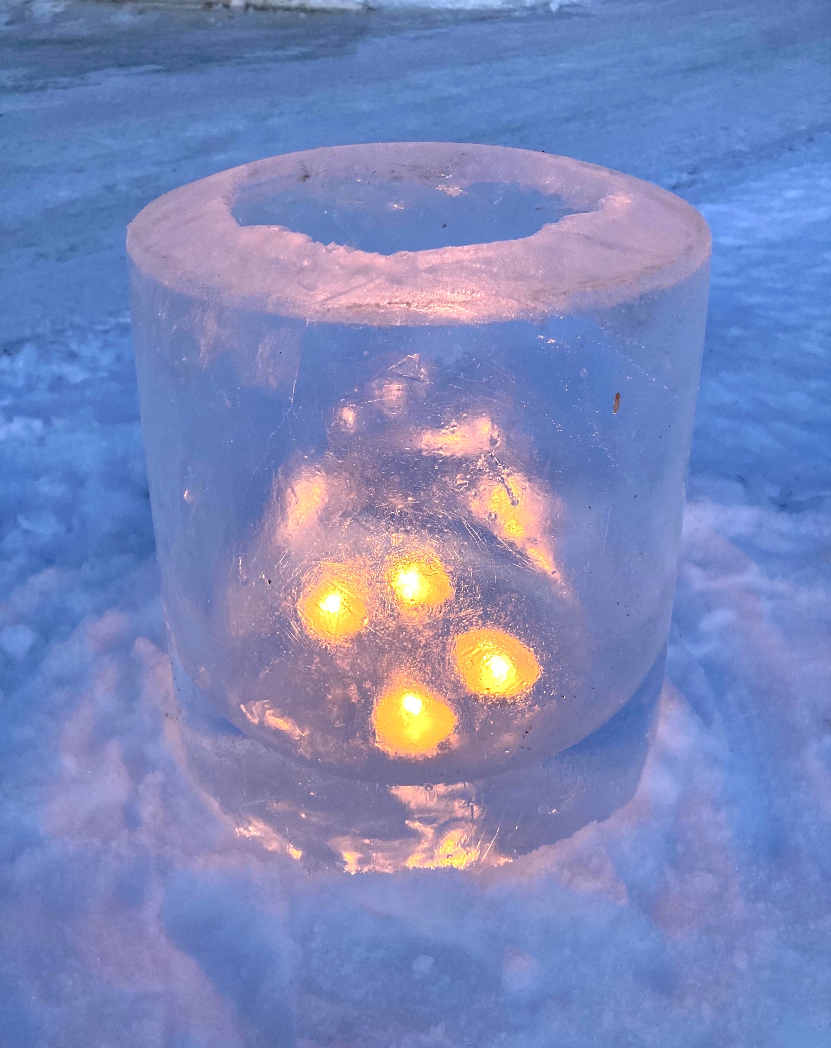 how to make an ice lantern